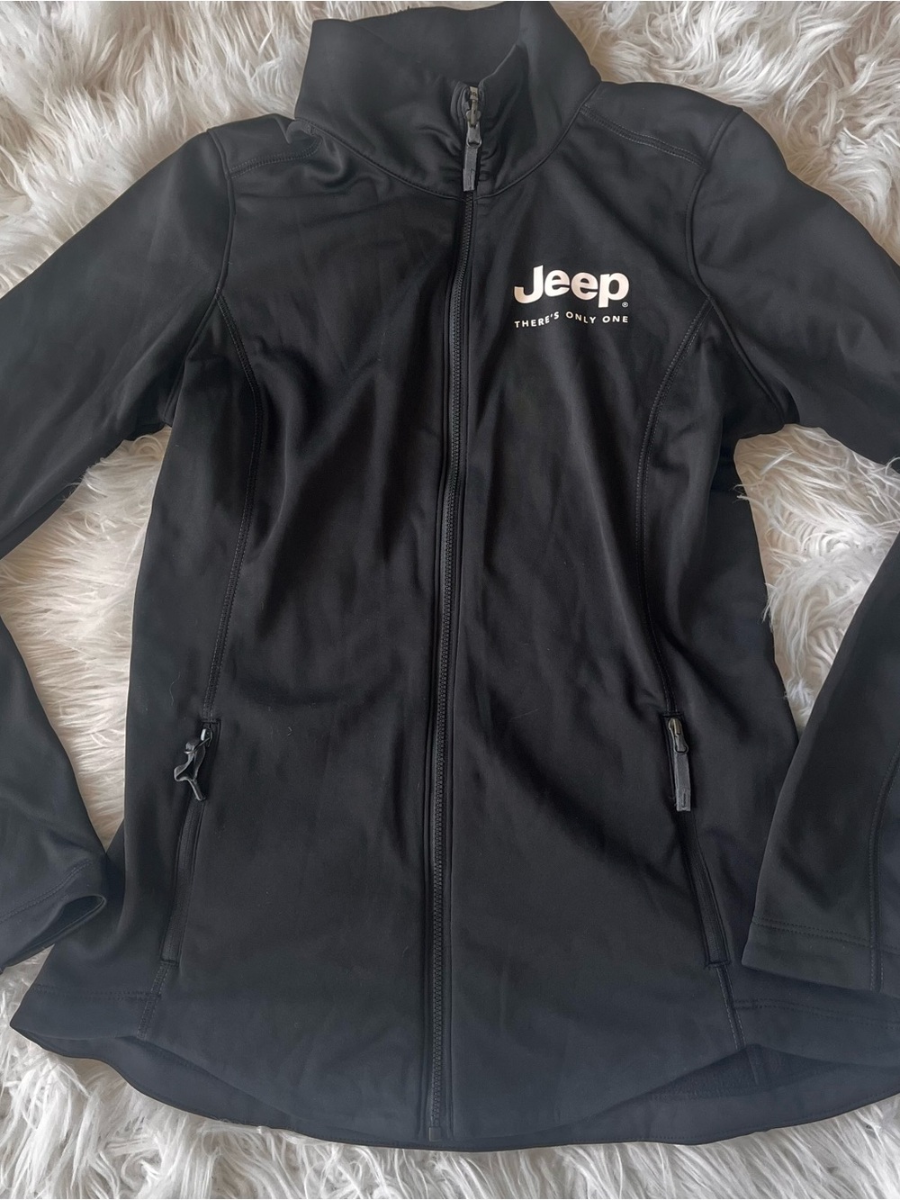 Jeep Women's Black Jacket NEW WITHOUT TAGS - Picture 2 of 3